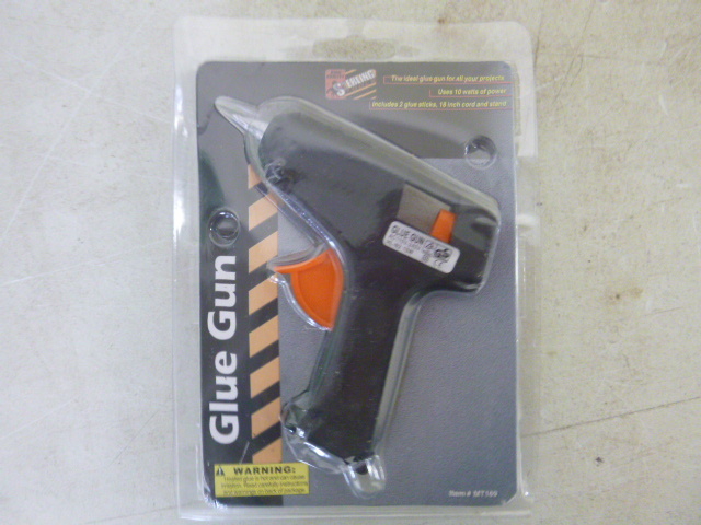 lot 197 image: Sterling Glue Gun