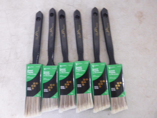 lot 207 image: 6 Five Star Paint Brushes