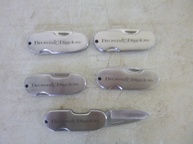 lot 223 image: 5 Lock Blade Knives