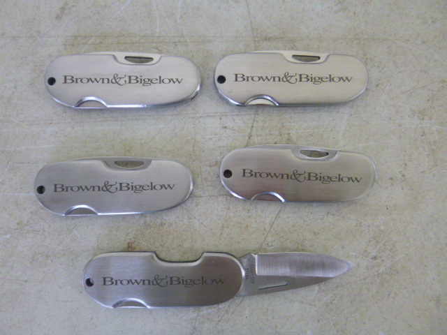 lot 224 image: 5 Lock Blade Knives