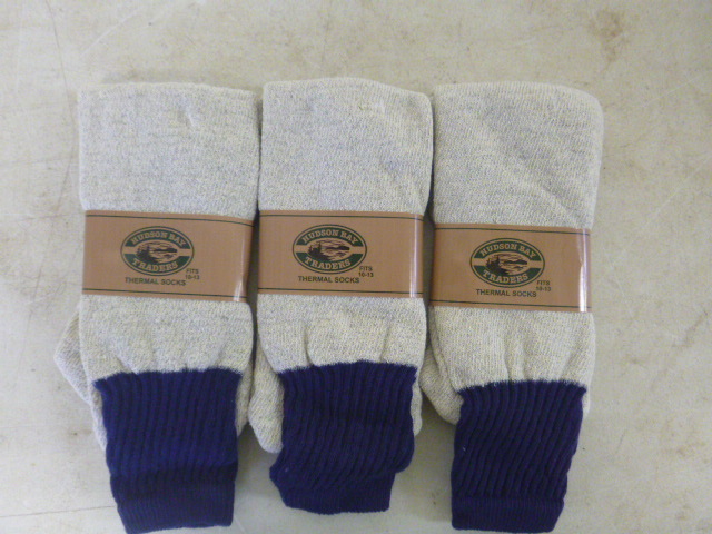 lot 232 image: 3 Pair of Hudson Bay Traders Thermal Socks