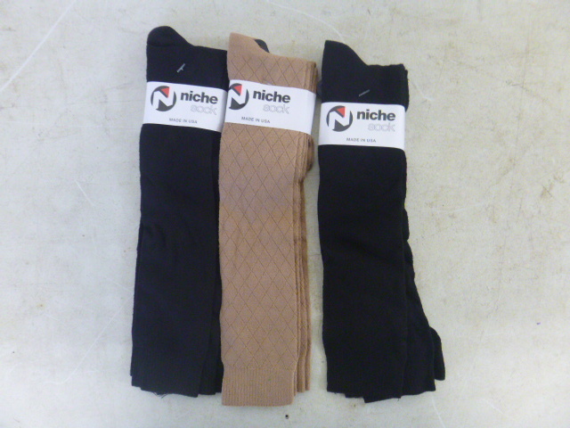 lot 235 image: 6 Pair of Niche Socks