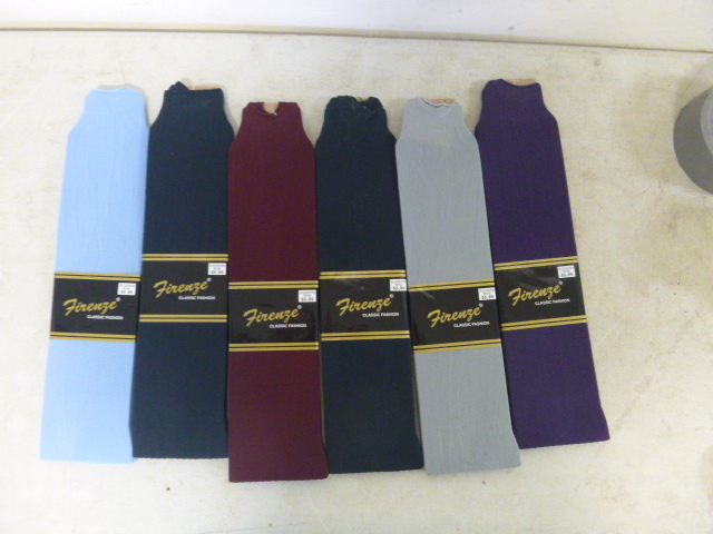 lot 237 image: 6 Pair of Firenze Socks