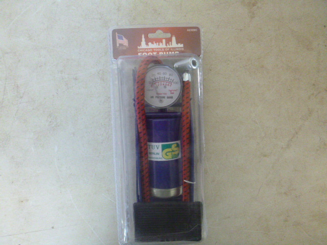 lot 263 image: Chicago Tools Foot Pump