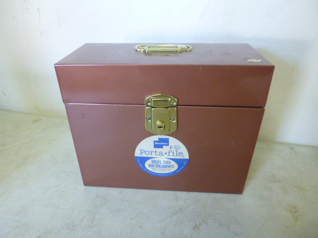 lot 272 image: Porta-File