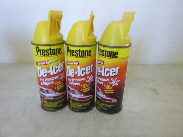 lot 301 image: 3 Cans of Prestone De-Icer