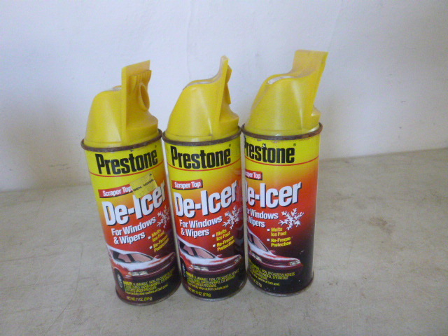 lot 302 image: 3 Cans of Prestone De-Icer