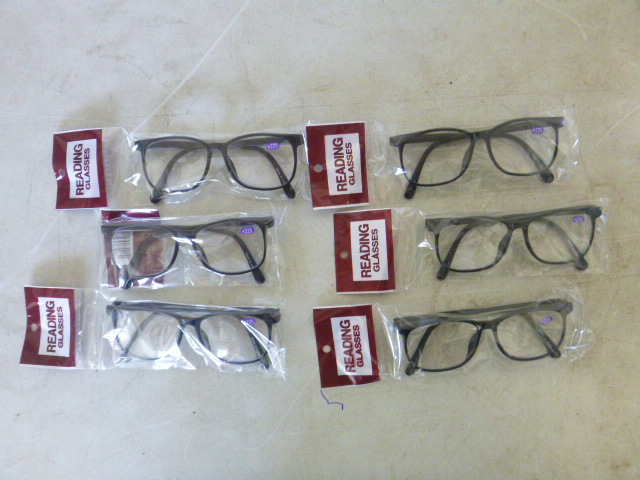 lot 345 image: 6 Pair of Reading Glasses
