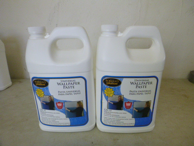 lot 363 image: Romans Universal Wallpaper Paste