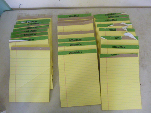 lot 376 image: 24 Note Pads