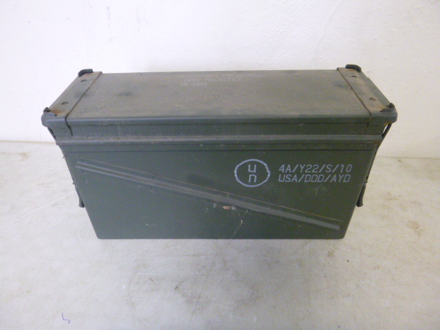 lot 463 image: Ammo Can