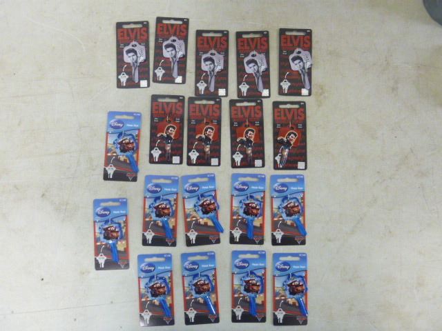 lot 496 image: 19 Keys