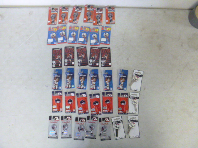 lot 497 image: 38 Keys