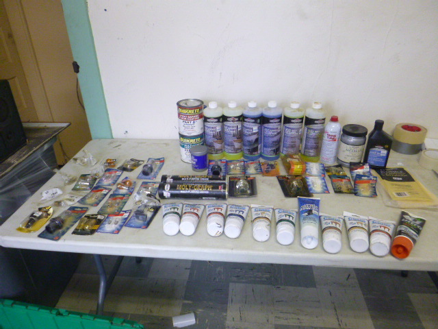 lot 499 image: Miscellaneous Garage Items