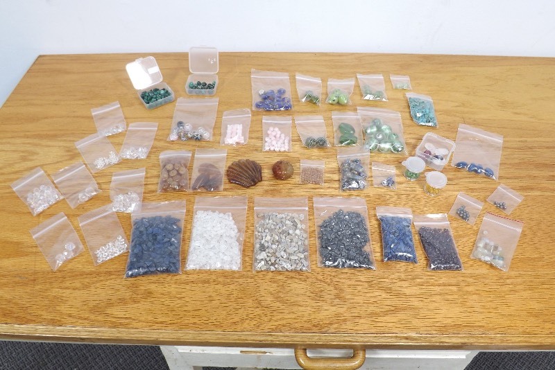 lot 5 image: Large Lot of Natural Stone, and Venetian Art Beads