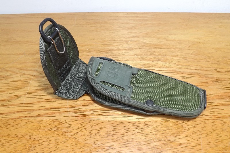 lot 14 image: Original US Army USMC M-12 Holster for Colt M1911 & Beretta M9 Pistols