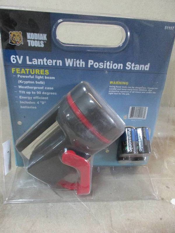 6 volt lantern w stand NEW
