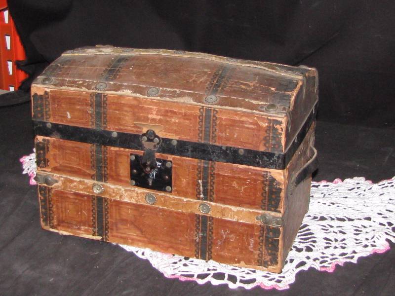 Salesman Sample Trunk