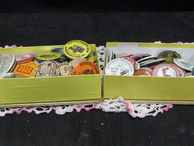 TractorThrashing Show Buttons