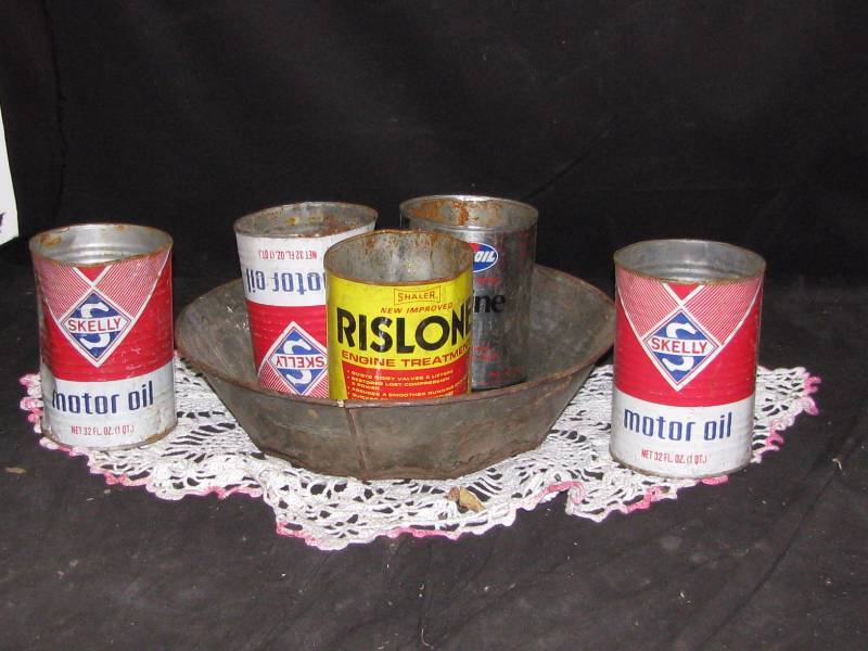 Oil Cans & Pan