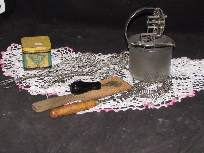 Vintage Kitchen Utensils