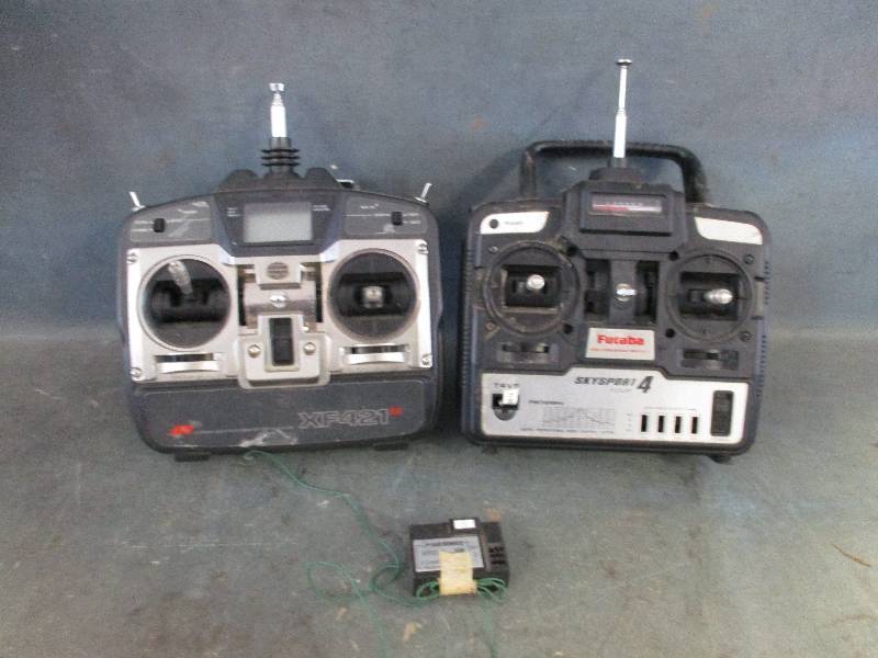 RC Plane Controllers and 1 Receiver