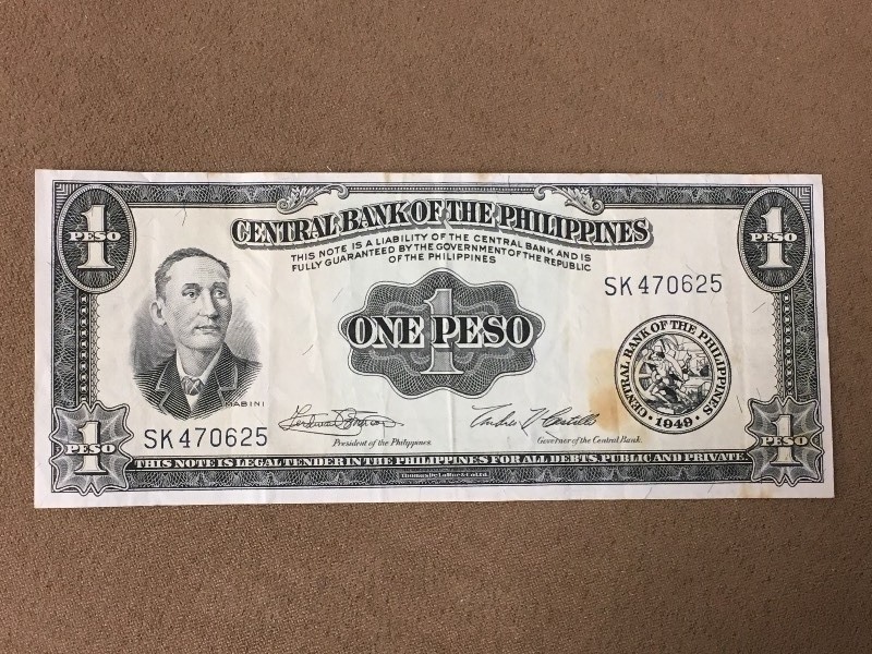 1949 1 Peso Note from post-war Phil...