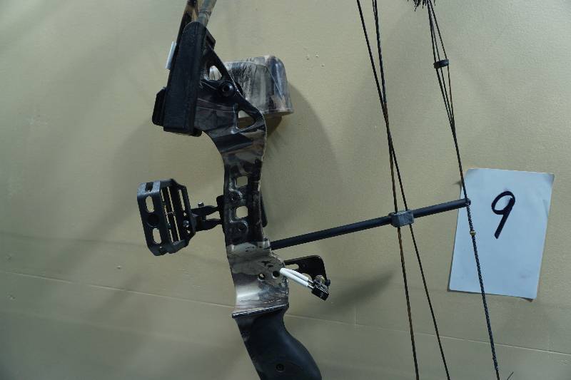 lot 9 image: Fred Bear Attack Compound Bow
