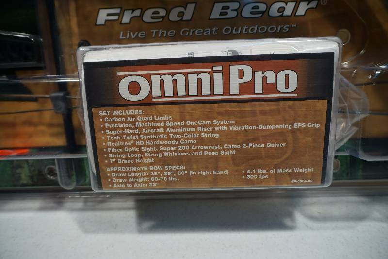 lot 20 image: Fred Bear Omni Pro Real Tree Compound Bow Kit