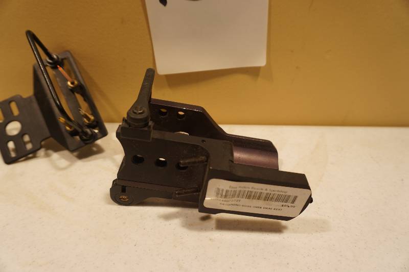lot 131 image: Browning Boss Over Draw With Browning 3 Pin Sight
