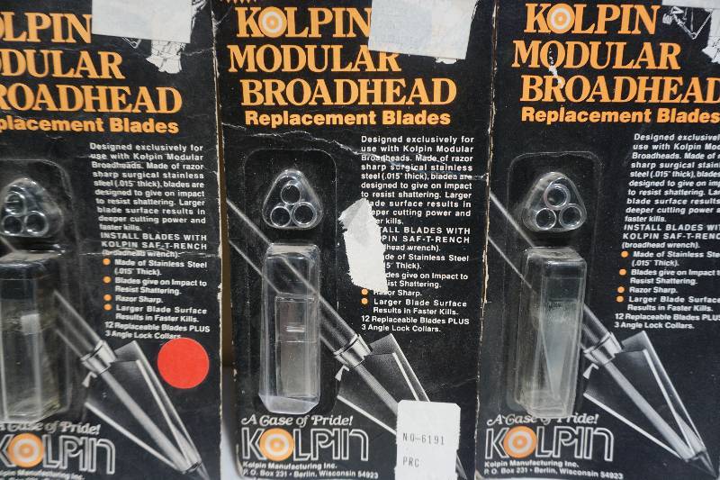 lot 147 image: 5 Packs of Koplin Broad Head Replacement Blades