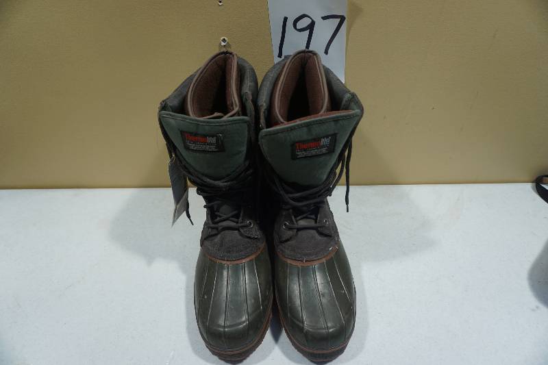 lot 197 image: Thermalite Pack Boot