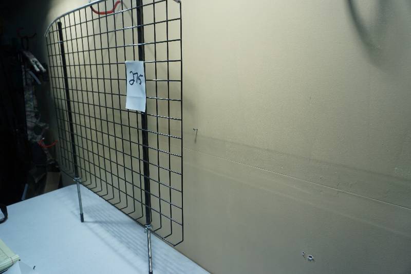 lot 275 image: Wire Mesh Vehicle Pet Divider Screen