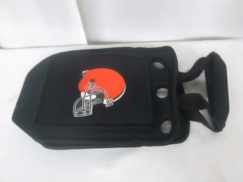lot 80 image: Picnic Time NFL 6-pk. Insulated Beverage Tote - Browns
