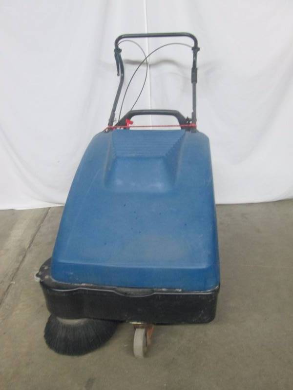 lot 3 image: Powr-Flite PS600 30 Battery Powered Sweeper Vac