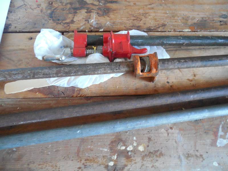 lot 22 image: PIPE CLAMPS