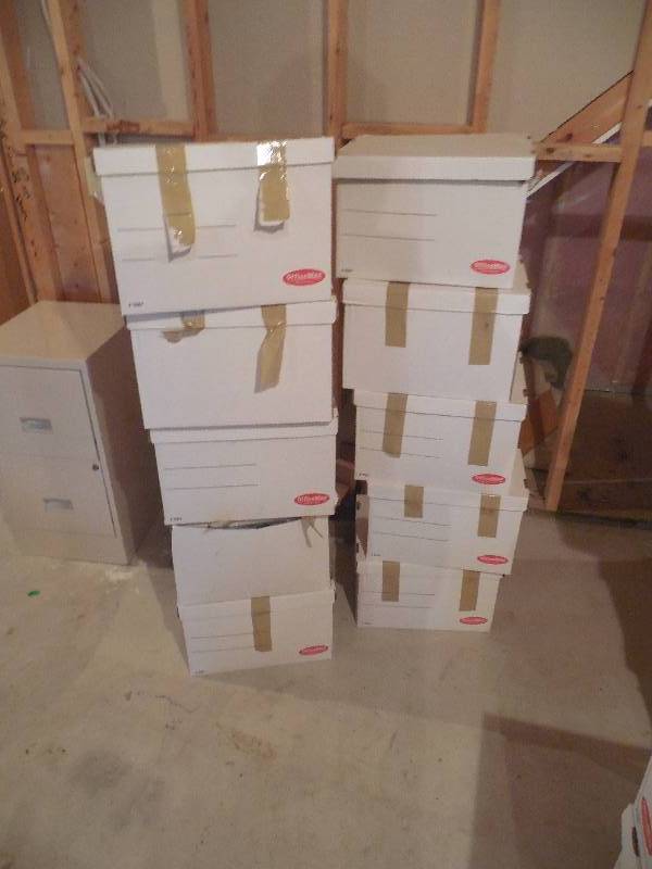 lot 58 image: MASSIVE LOT OF FABRIC