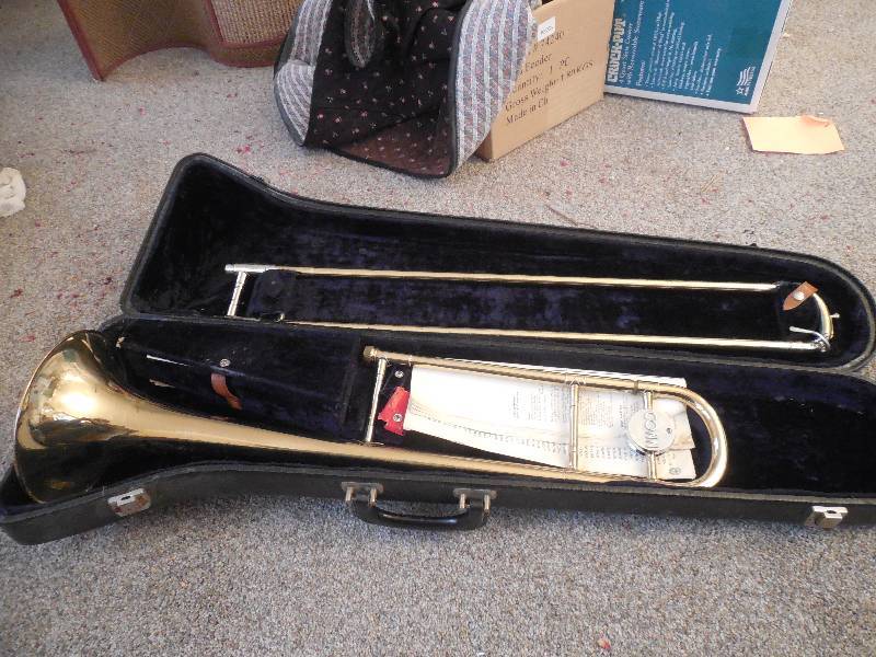 lot 71 image: CONN TROMBONE