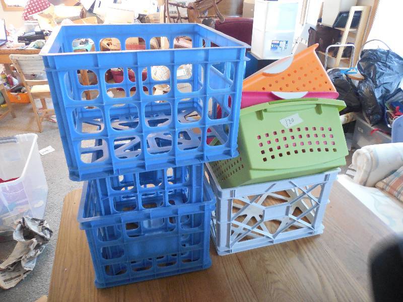 lot 120 image: (10) BASKETS
