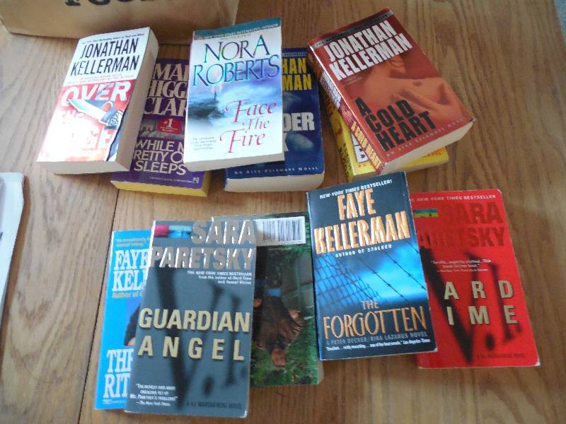 lot 148 image: (11) BOOKS