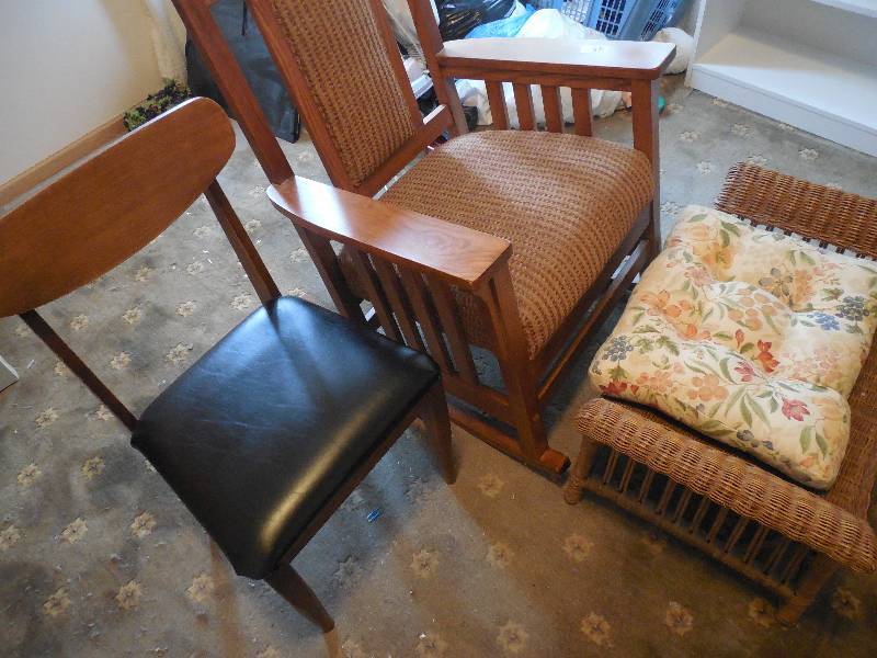 lot 165 image: CHAIR AND FOOTREST WITH EXTRA CHAIR