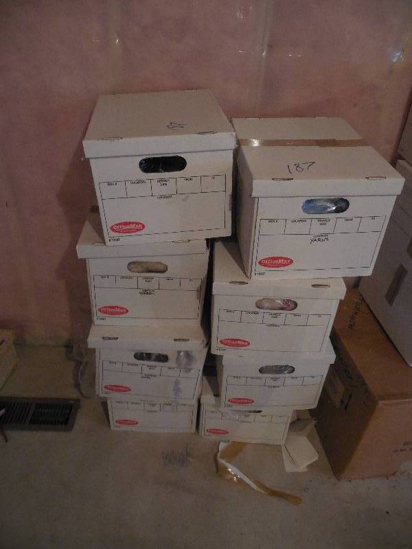 lot 187 image: (8) BOXES OF YARN