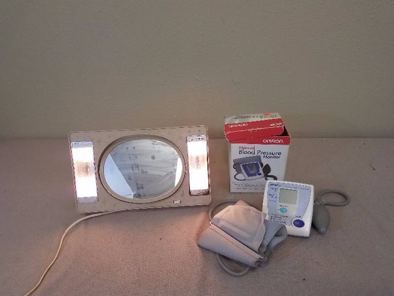 lot 68 image: Blood Pressure Measure and Vintage Vanity