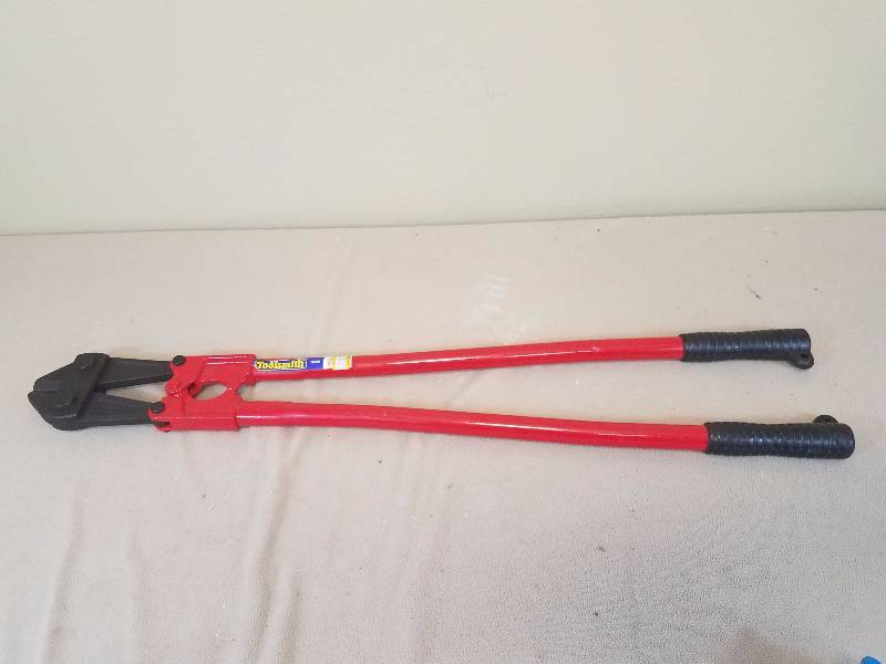lot 85 image: Heavy Duty Bolt Cutter