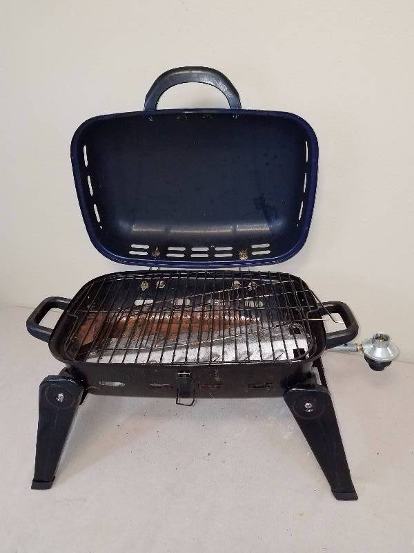 lot 10 image: Uniflame Portable Propane Grill