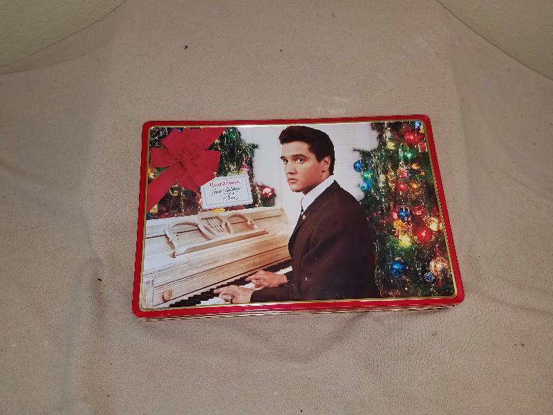 lot 106 image: Lot of Elvis with Tin