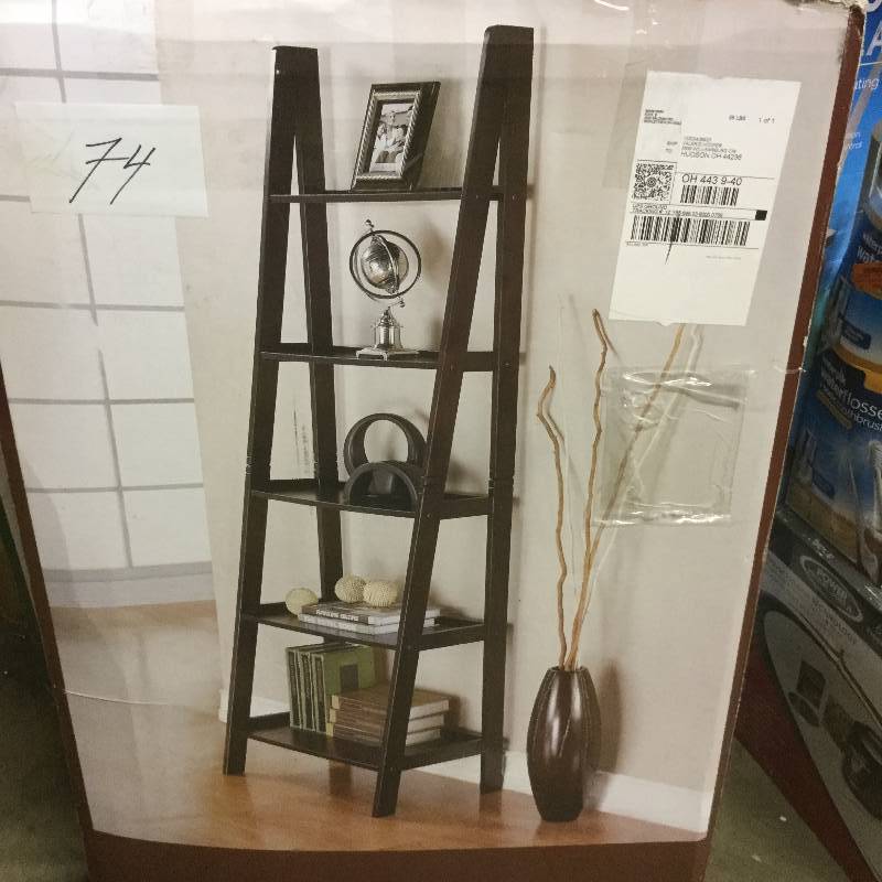 lot 74 image: Victory Land 5-Tier Bookshelf
