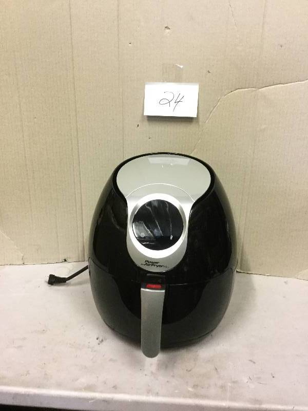 lot 24 image: Food Companion Air Fryer