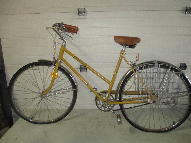 JC Penny 3 speed bike Rock Solid December 2016 Auction K BID