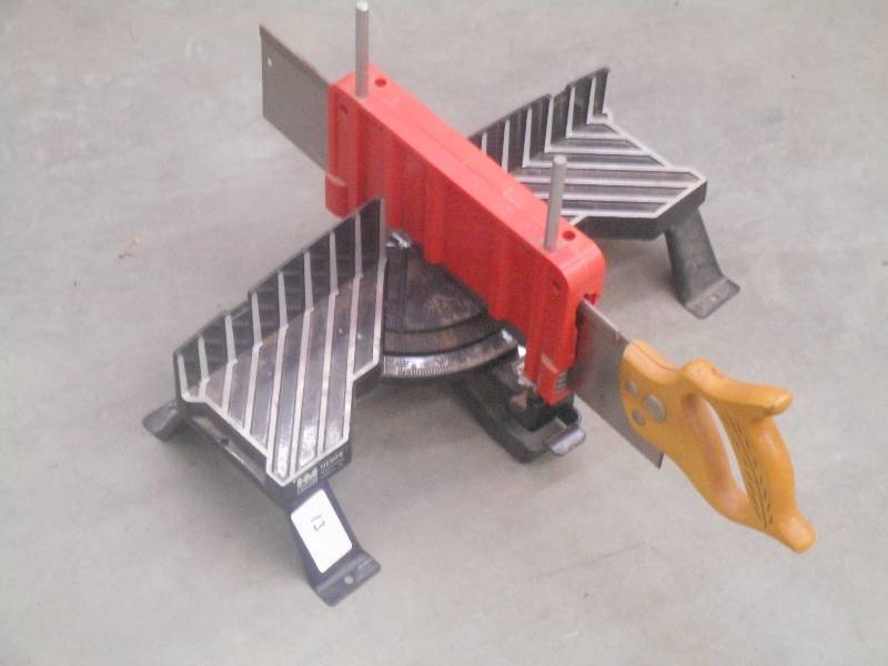 lot 13 image: Hempe Miter Saw Set ...